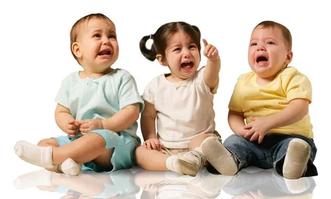 ลูกขี้เซา ไม่ร้อง ไม่ค่อยกินนม จะเป็นโรคเอ๋อหรือไม่