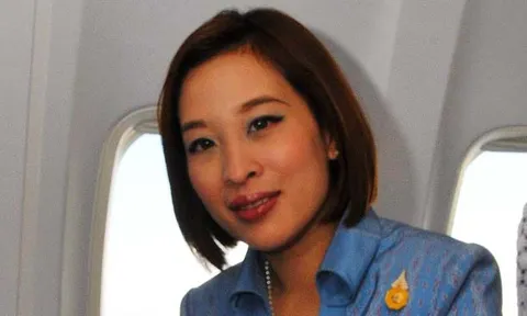 ตามรอยเบื้องพระยุคลบาท พระราชนัดดา อุทิศองค์เพื่อแผ่นดินไทย