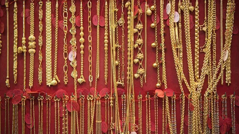 ทองคำยังนิ่ง! รูปพรรณ ขายบาทละ 19,000 