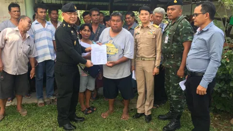 ทหารเบรกทัพชาวสวนมะพร้าว ขอประสานพา รมช.เกษตร-พาณิชย์ มารับปัญหา