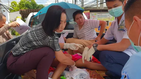 หมอสูติฯ ใจบุญช่วยทำคลอดหญิงท้องแก่หลังรถกระบะ ปลอดภัยทั้งแม่-ลูกชาย