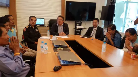  ขนส่งระยองเคลียร์ รถทัวร์ทิ้งยายหลาน ชี้ คนขับผิดปล่อยคนลงก่อน 