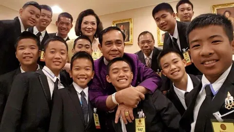 'บิ๊กตู่' บอกการเมืองไม่ใช่ของเล่น ต้องบริหารชาติ แบบมีธรรมาภิบาล