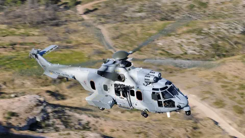 ทอ.ไทยรับมอบเฮลิคอปเตอร์กู้ภัย เอช225เอ็ม ลอตใหม่ จำนวน 2 ลำ