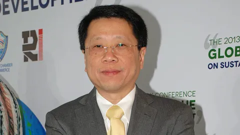 สกสค.เล็งผุดคลินิกนอกเวลารักษาทุกคน