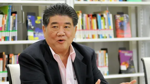 ภูมิธรรม ซัด กกต.ไม้หลักปักขี้เลน จวก คสช.ลุแก่อำนาจ ระวังจุดจบไม่สวย