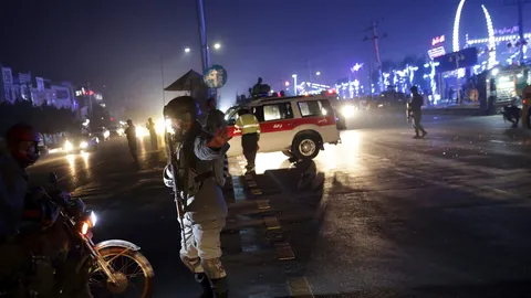 บึมฆ่าตัวตายกลางเทศกาลอัฟกัน ดับ 43 เจ็บเกือบร้อย