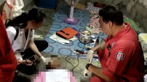 เด็กชาย ม.1 ที่ชลบุรีบ่นคิดถึงแม่ ใช้เชือกลูกเสือผูกคอตายคาบ้าน