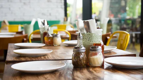 นับถอยหลัง...บังคับใช้สุขลักษณะสถานที่จำหน่ายอาหาร