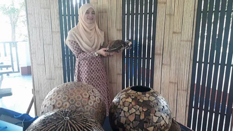 ชูผลิตภัณฑ์ “กะลามะพร้าว” ดูดีมีสไตล์