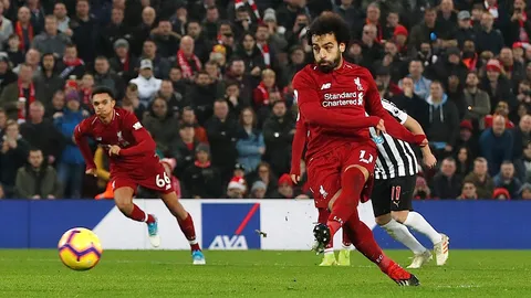 “ซาลาห์” รอดโทษ ได้ลงหวด 2 บิ๊กแมตช์ “ปืนใหญ่-เรือใบ”