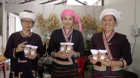 “ข้าวแตนซี่” ขนมชื่อดังคนไทลื้อพะเยา