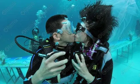 ตรัง สืบสานประเพณีสมรสท้องถิ่นใต้  งานวิวาห์ใต้สมุทร ครั้งที่ 15