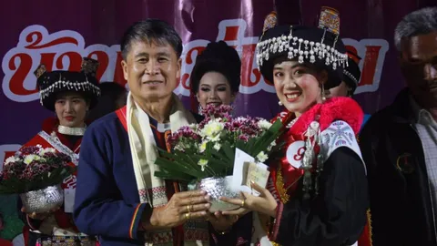 บัณฑิตสาวเผ่าอิ้วเมี่ยน คว้า "ธิดาชนเผ่า" งานสืบสานวัฒนธรรมชนเผ่าปี 62
