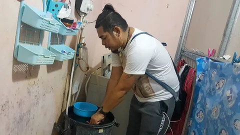 2 ขวบจมถังโคม่า ลูกตลกเต็งหนึ่ง แม่ช็อกไปเจอในห้องน้ำ สงสัยเล่นซนประสาเด็ก