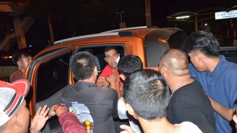 ท้าทายอำนาจรัฐเกินไป