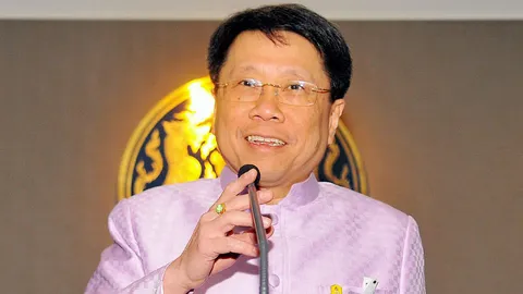 ลุ้น สนช.ฟันใช้คำนำหน้าเป็น “ครูใหญ่”