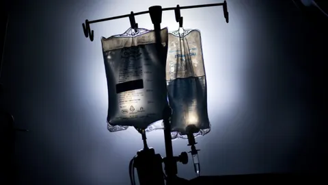 หญิงจีนเกือบตาย ฉีดน้ำผลไม้ 20 ชนิดเข้าเส้นเลือดดำ เชื่อทำให้สุขภาพดี