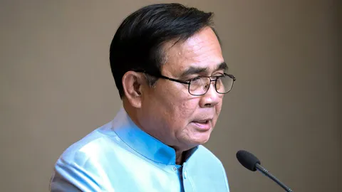 จัดรายการ บรมราชาภิเษก ทุกคืนวันศุกร์ "นายกตู่" กำชับ ให้ความรู้ประชาชน (คลิป)