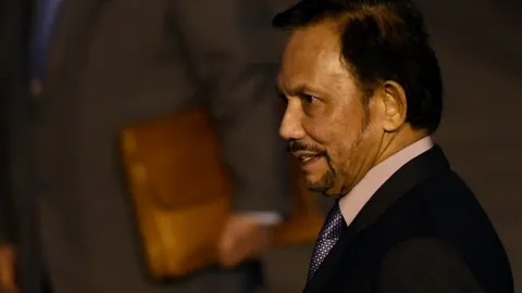 บรูไนบังคับใช้ก.ม.สุดโหด ปาหินประหารเกย์-ตัดมือโจร เริ่มสัปดาห์หน้า