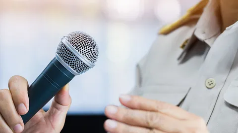 ข้าราชการดีเด่น