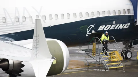 โบอิ้งฝ่าวิกฤติ ประกาศลดการผลิต ‘737 Max’ หลังตก2ลำ จนถูกระงับใช้