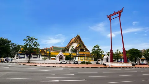 วัดสุทัศน์จัดผ้าป่า