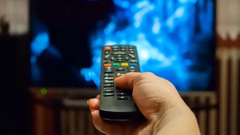 ม.44 ช่วยต่อชีวิต 22 ช่องดิจิทัล ยกให้ 2 งวดสุดท้ายคืนใบอนุญาตก็ได้