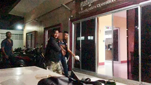 ชิงทองมอบตัวกลัวจับตาย ของกลางครบอ้างมีหนี้พนัน สิ้นคิด-ลงมือ