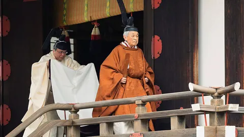 เริ่มยุคเรวะแผ่นดินญี่ปุ่น “รัชศก” ใหม่ “พระจักรพรรดิ” สละราชสมบัติ พ้นสมัย “เฮเซ”