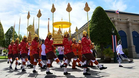 พระราชพิธีบรมราชาภิเษก เถลิงราชสมบัติ รัชกาลที่ 10