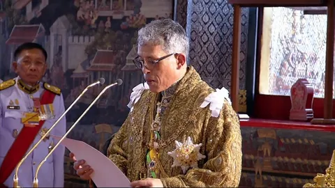 ในหลวง มีพระราชดำรัสประกาศพระองค์เป็นพุทธศาสนูปถัมภก