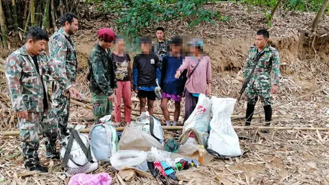 จับ 5 กะหร่าง ล่าค่างรมควัน รวบกลางป่า “แก่งกระจาน” ของกลางอื้อ