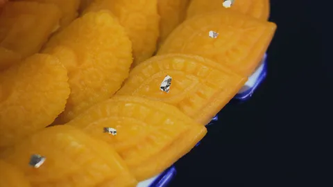 “เชฟนางงาม” เปิดสูตร “ขนมไทยใส่กัญชา” ของดีที่ฝรั่งต้องร้องว้าว