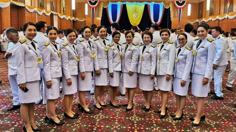 "ช่อ พรรณิการ์" เผยเข้าสภาฯ 2 วัน ส.ส.หญิง เจอ ส.ส.ชาย พูดจาแทะโลม