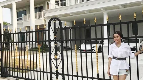 ส่องคฤหาสน์อดีตนางเอกละครพื้นบ้าน แยม ธมลพรรณ์ ชีวิตดีดุจเจ้าหญิง