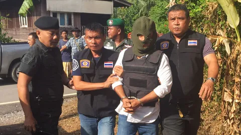 ตร.สตูลคุมผัวโหดทำแผน ใช้ขวานจามเมียนับสิบแผลดับคาบ้าน