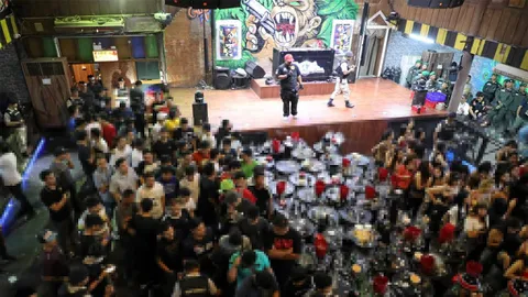 คนสงสัย