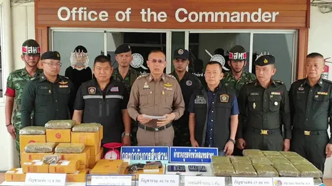 จับเครือข่าย "เอิบ เอิบสำโรง" ลอบส่งกัญชาทางไปรษณีย์ ยึดได้ 40 กก.