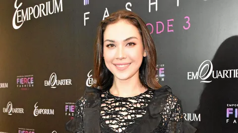 "แมท" เที่ยวบาหลีกับ "สงกรานต์" หวานสองคน รักแฮปปี้ ปล่อยวางได้ไม่สนคนตามด่า