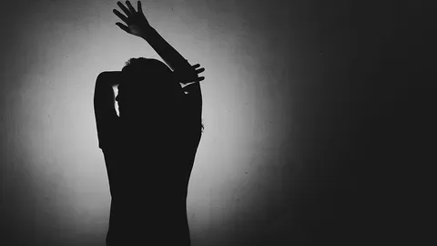 ลวงขายคลิปโป๊