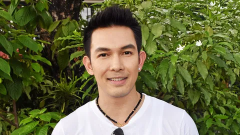 "อั้ม" ขึ้นแท่นผู้จัดฯอีกครั้ง! จบคดีโดนโกง เขินถูกโฟกัส "นมชมพู" มีสาวขอเคล็ดลับ