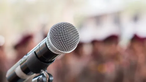 ปลัดนำทีม “บิ๊ก ทส.” พาเหรดเกษียณนับสิบ