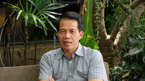 "นคร มาฉิม" ปลุกมวลชนฝ่ายปชต. ลุกขึ้นสู้อย่างผู้กล้า แทนเป็นขี้ข้าโจร