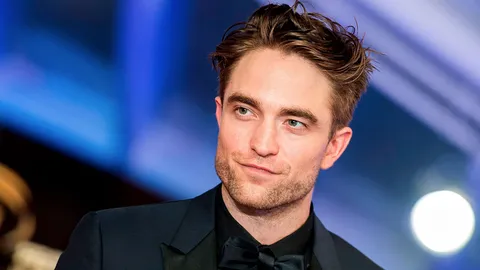 หนังแบตแมนภาคใหม่ ได้พระเอกทไวไลท์ "โรเบิร์ต แพททินสัน" มาเป็นมนุษย์ค้างคาว