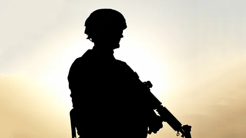 คนรบไม่โม้ คนโม้ไม่ได้รบ