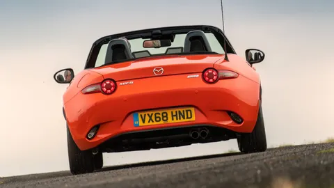 มาแล้ว MAZDA MX-5 รุ่นพิเศษ 30th ANNIVERSARY มีแค่ 12 คันเท่านั้น