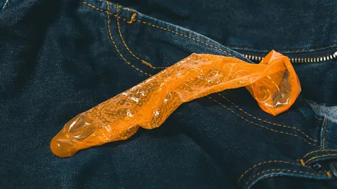 “ยาก” ติดเอชไอวีผ่านถุงยางใช้แล้ว