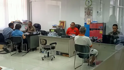 ตร.นครสวรรค์ เชิญผู้ปกครองที่เคยส่งลูกเรียนกับพี่ณัฐให้ข้อมูลปมความรุนแรง