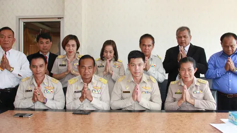 ส่อยุบสภา อบจ.สกลฯ เหตุเข้าไม่ครบองค์ประชุม ทำถกงบรายจ่ายล่าช้า (คลิป)